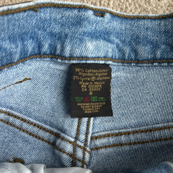 Harley Davidson Classic Blue Denim Jeans - Picture 2 of 6